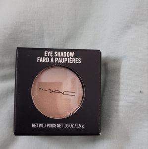 Mac eye shadow naked lunch